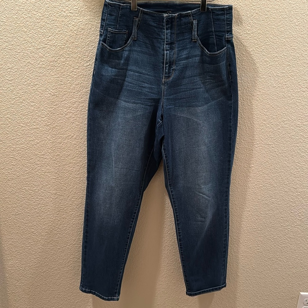 New York & Company Paperboy-Waist Slim Leg JEANS